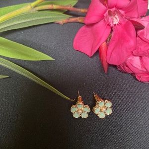 Light Green Flower Stud Earrings
